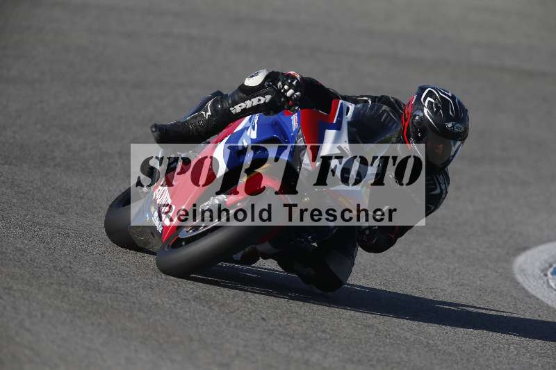 /Archiv-2024/02 29.01.-02.02.2024 Moto Center Thun Jerez/Gruppe rot-red/73